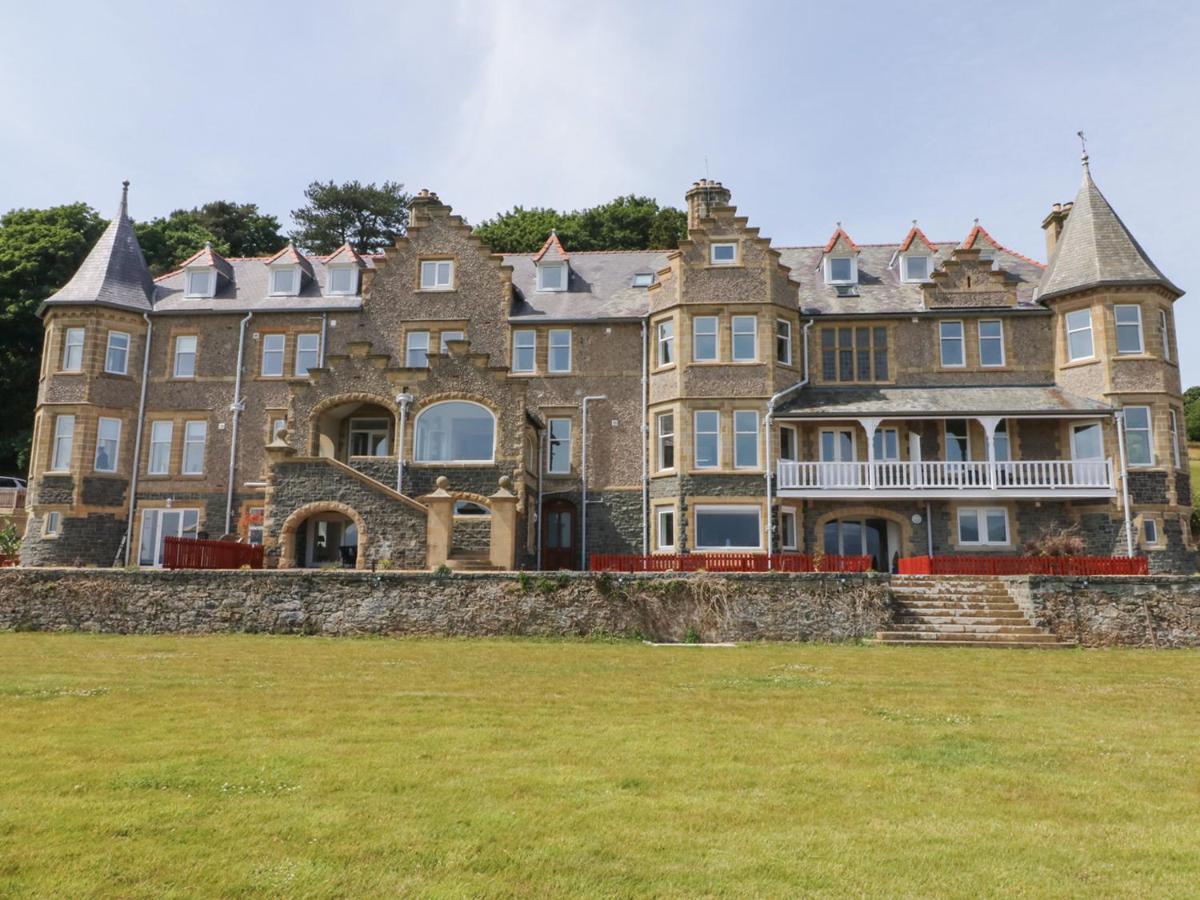 Villa On The Straits Menai Bridge Exterior foto