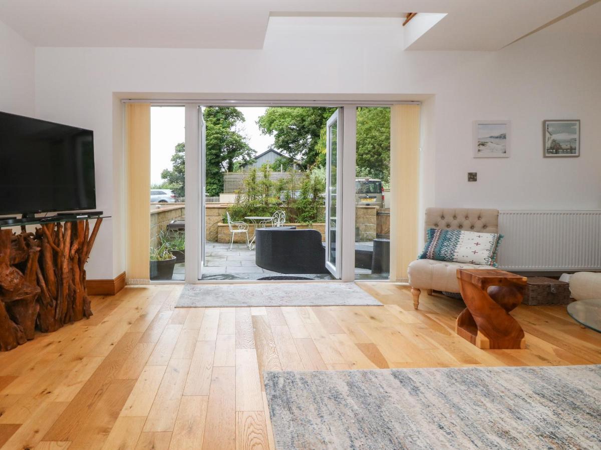 Villa On The Straits Menai Bridge Exterior foto