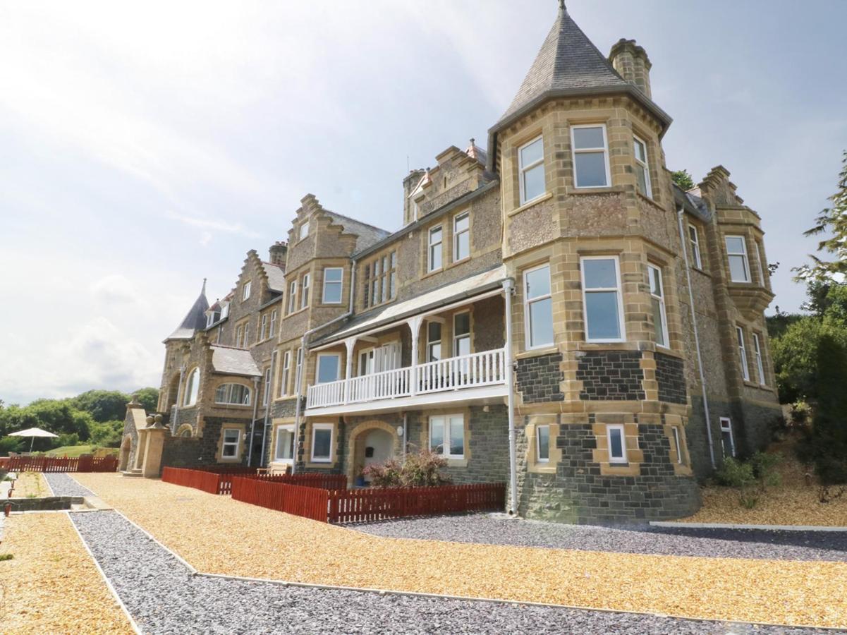 Villa On The Straits Menai Bridge Exterior foto